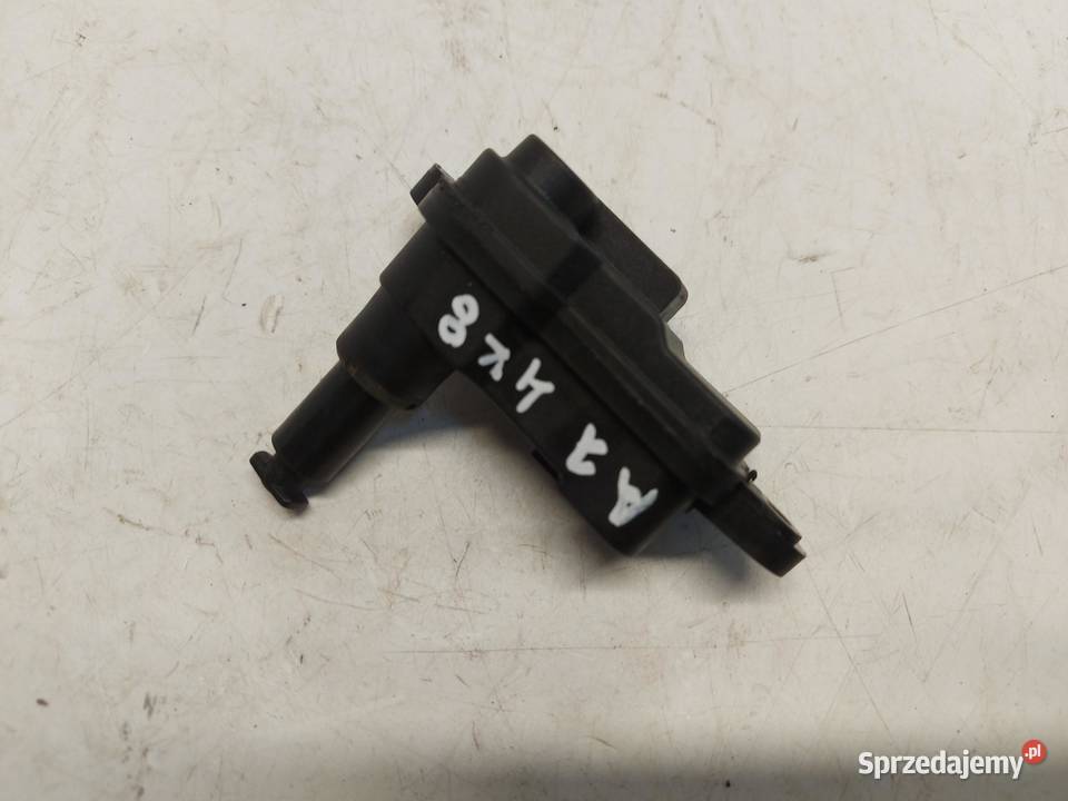 Audi A7 II 4K8 4M0 TFSI SIŁOWNIK KLAPKI WLEWU osobowe