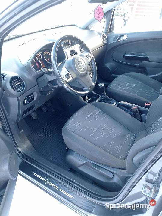Opel Corsa D lift 92 14 benzyna klima światła do jazdy dziennej Nowy Żmigród