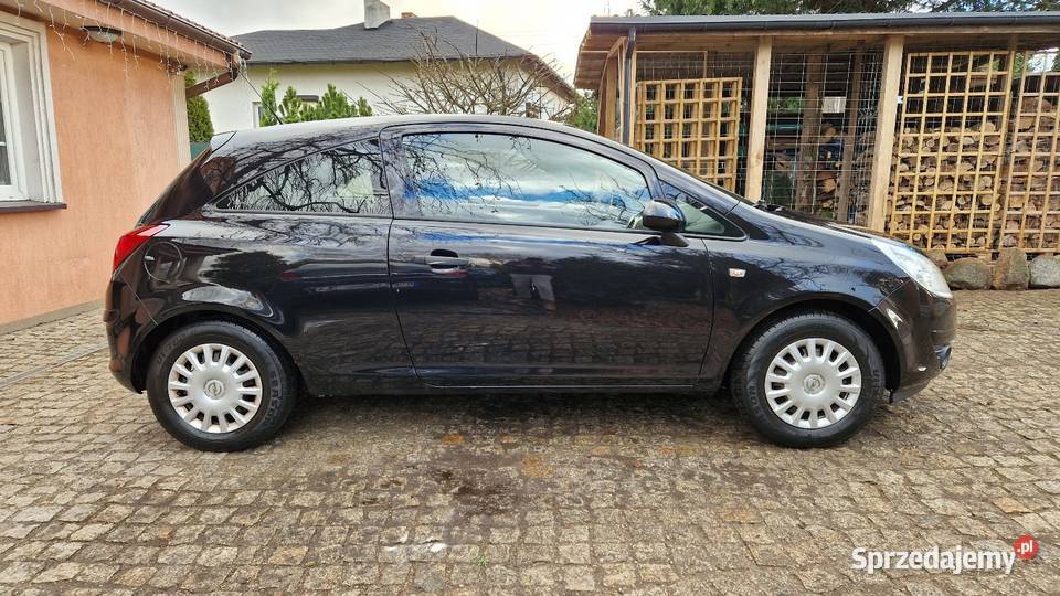 OPEL CORSA 12 benzyna 2009r serwisowana kujawsko-pomorskie Bydgoszcz