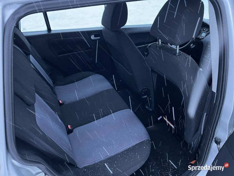 zadbane auto z niskim przebiegiem podkarpackie Huta Komorowska