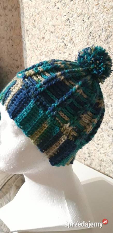 Kolorowe czapki Zamość