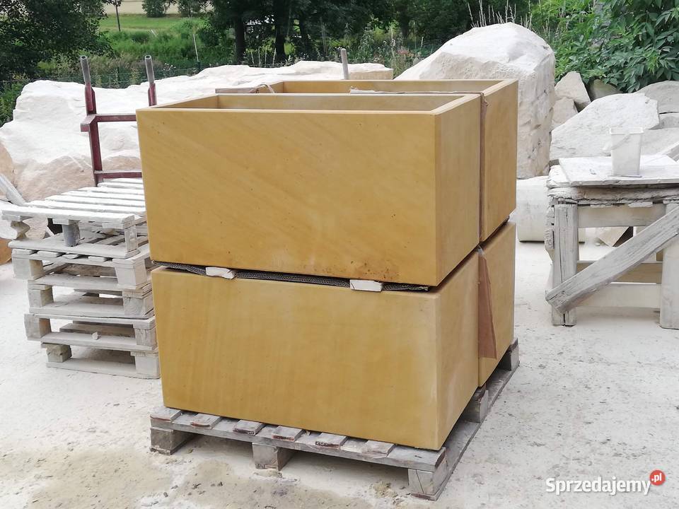 Donica z piaskowca kamienia naturalneg Kamienna Góra