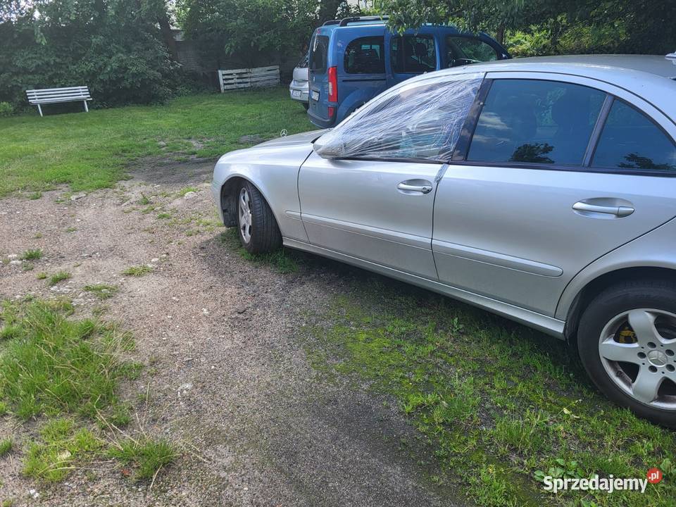 Mercedes benz e200 cdi w211 automat uszkodzony Rok produkcji 2008