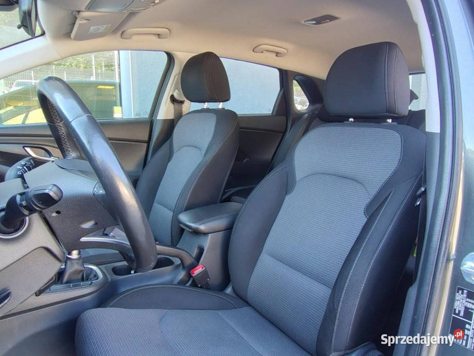 HYUNDAI i30 2022r Salon Bluetooth Tempomat Kraków sprzedam