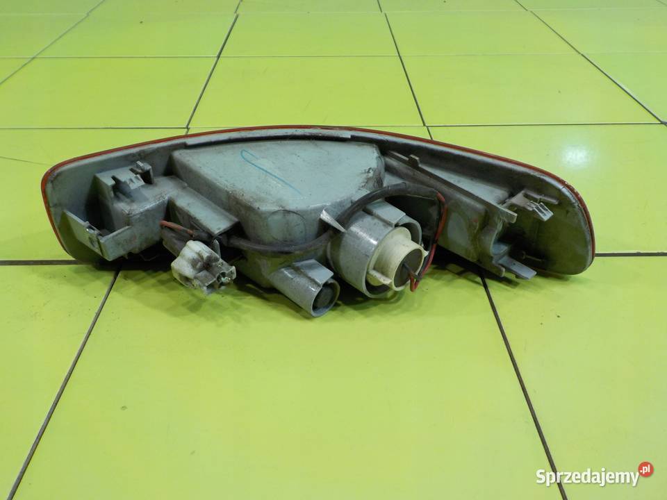 PEUGEOT 4007 22 HDI 10r 5D lampa prawa tyl w Suków