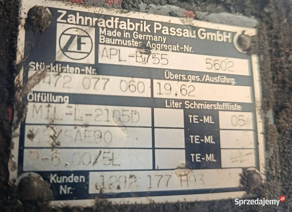 Zwrotnica mostu APLB755 prawa i lewa ZF Cat Rok produkcji 2002 Wrocław