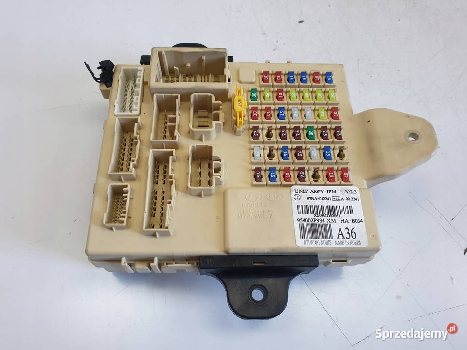 Kia Sorento II 22 CRDI SKRZYNKA BEZPIECZNIKÓW Janów