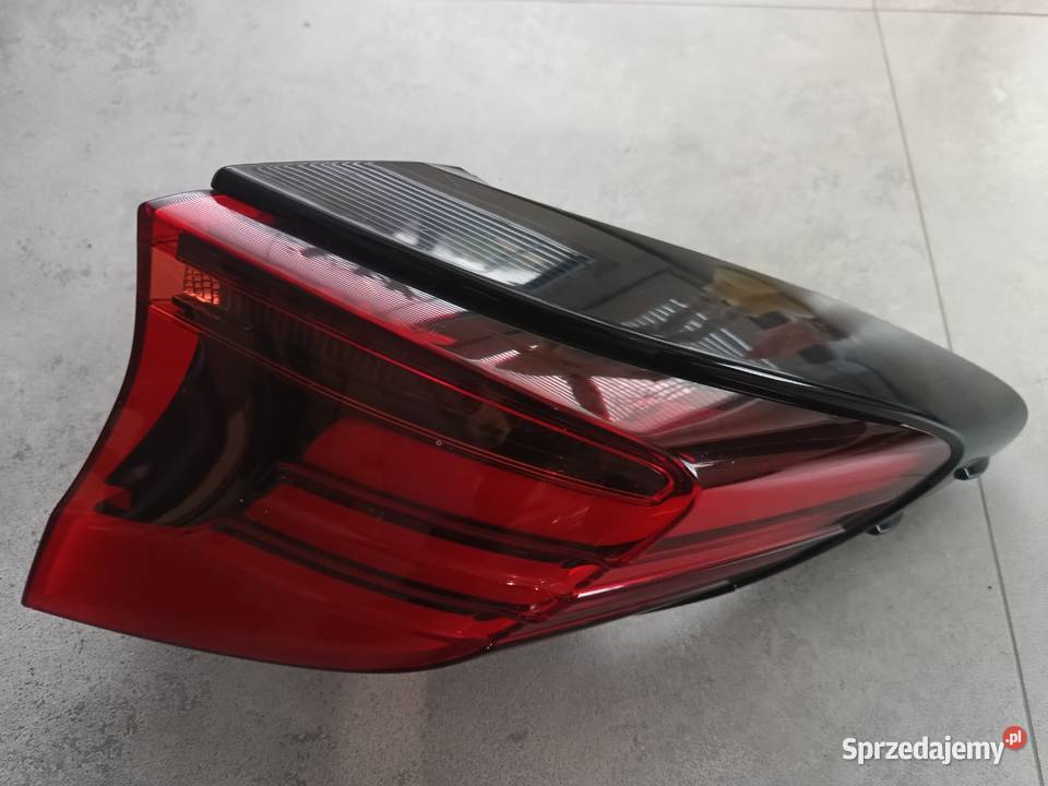 Lampa LED tył tylna prawa TOYOTA CHR LIFT numer prawe Tarnów sprzedam