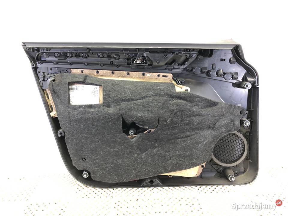 BOCZEK DRZWI PRAWY PRZÓD VW GOLF VII Hatchback