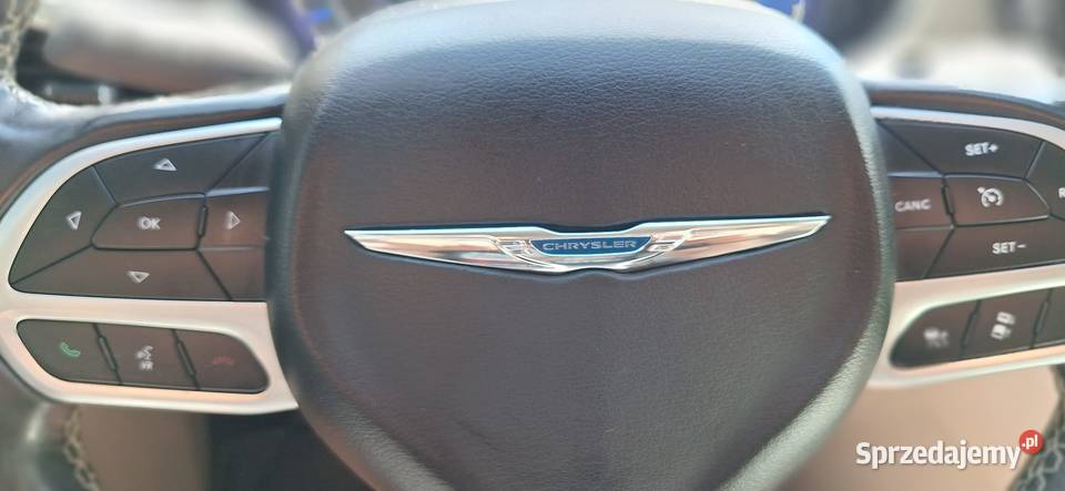 Chrysler Pacifica hybryd Plugin 2021 zar w Radzymin