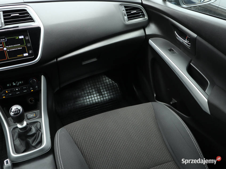 Suzuki SX4 SCross 14 BoosterJet podgrzewane fotele Motoryzacja Katowice