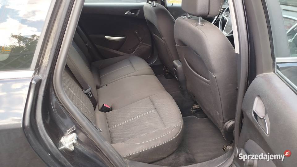 Opel Astra Cosmo 17 CDTI 125 9 Lat w Jednych diesel Bytów