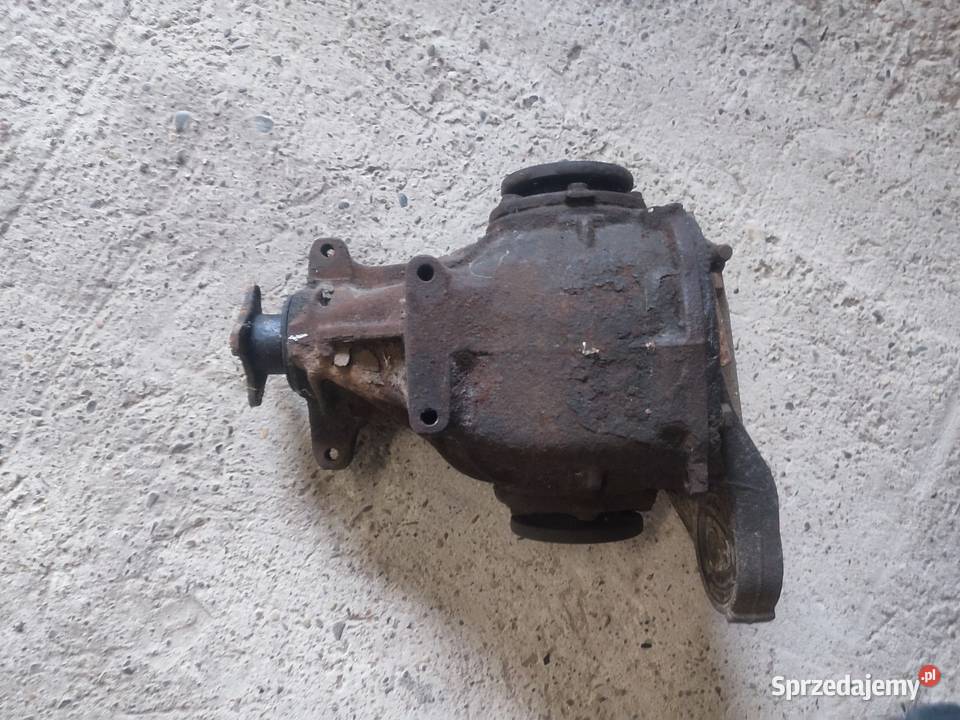 Szpera BMW E30 E34 25 345 duża głowa Zamość