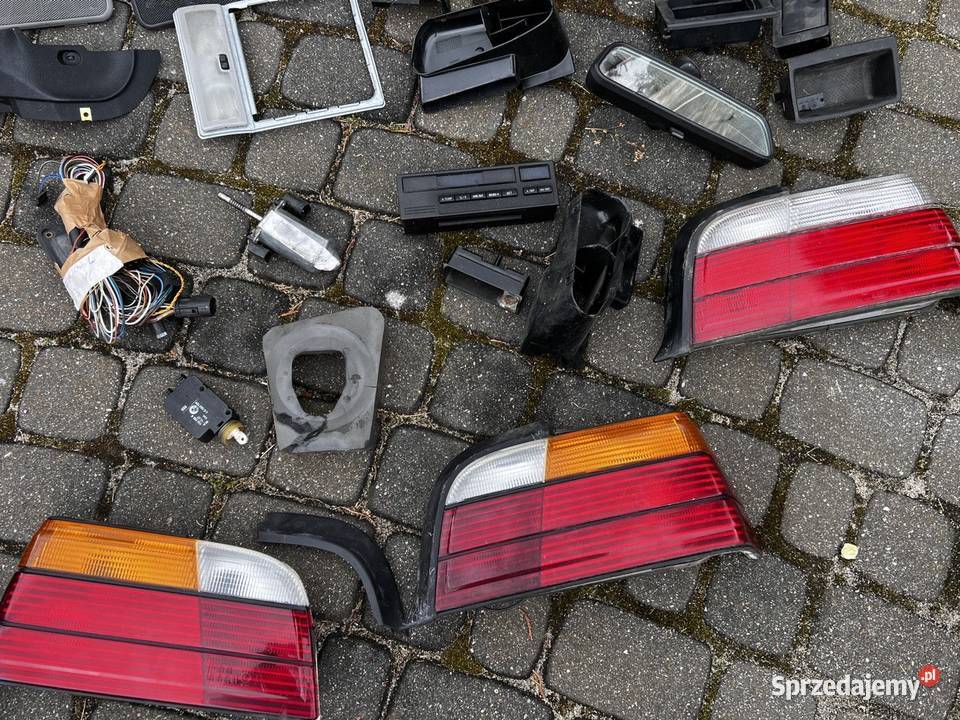 BMW E36 Coupe części Lampy OBC Kanapa sprzedam