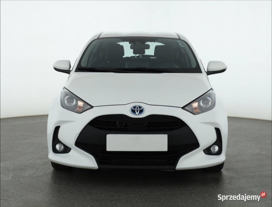 Toyota Yaris 15 VVTi Hybrid elektryczne szyby sprzedam
