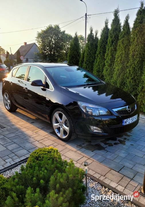 Opel Astra J 14 Turbo 140 2011 4/5 Przasnysz