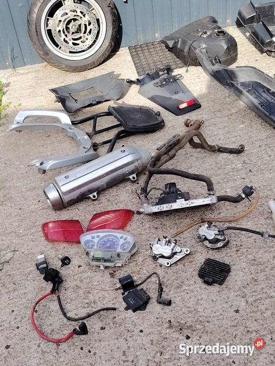 Yamaha XC 300 Yamaha mbk skuter silnik siedzenie sprzedam