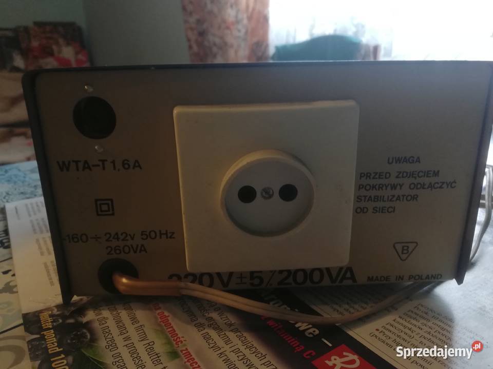 Stabilizator napięcia unitra sprawny łódzkie