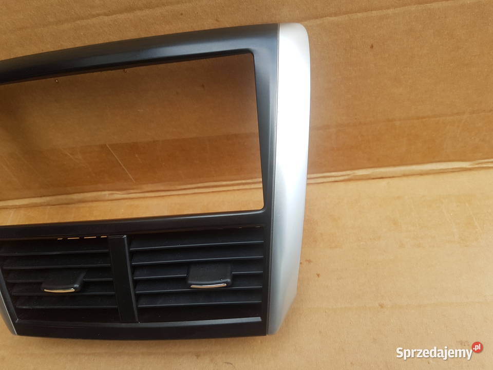 Subaru Forester 3 SH ramka radia dekor kratki Legnica