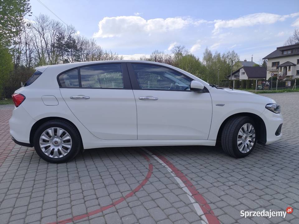 Fiat Tipo 14 16V Easy LPG fabryczne Tartarini światła LED Głowienka