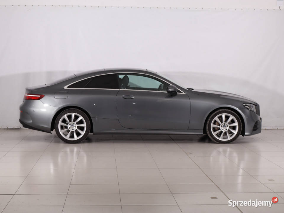 Mercedes E E 200 4MATIC gniazdo USB mazowieckie Piaseczno