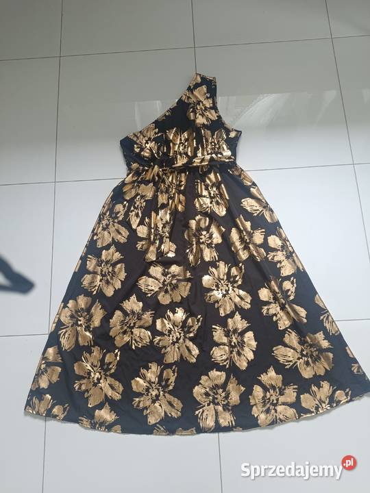 Elegancka sukienka Rozkloszowana