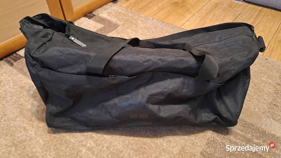 Sprzedam 2 torby sportowe męskie 4f dolnośląskie Siechnice sprzedam