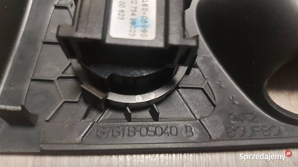 Toyota Avensis T25 Osłona klamki Klamki Bolesławiec