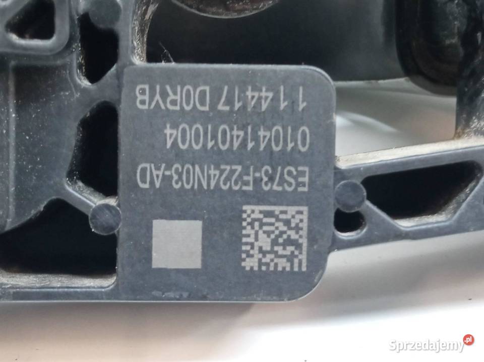 KLAMKA ZEWNĘTRZNA LEWA TYŁ DD ES73F224N03AD Ford osobowe