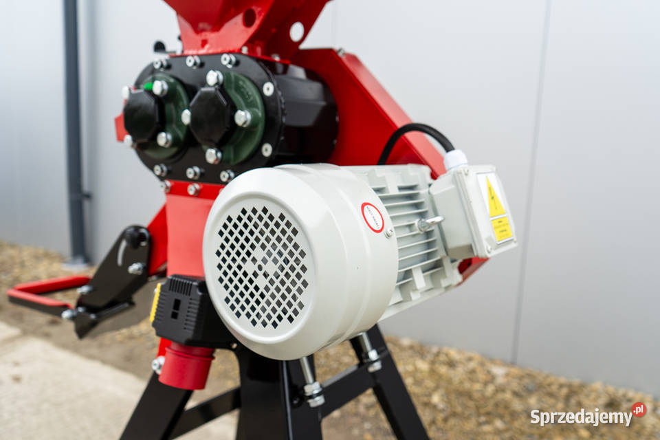 Gniotownik REMET GX100 śrutownik do zboza Łowisko