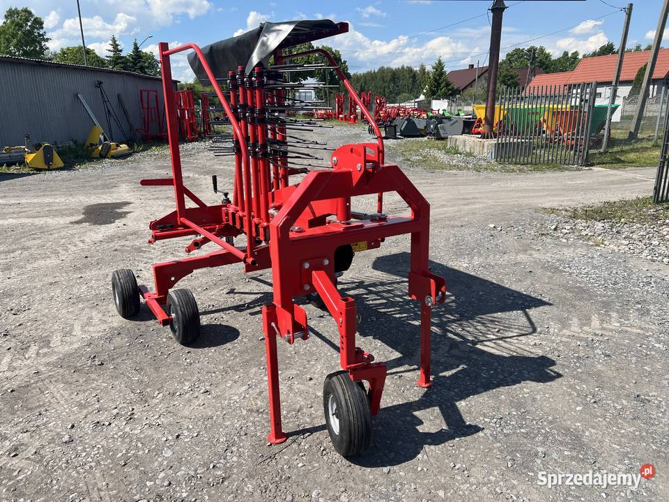 Zgrabiarka karuzelowa METALTECHNIK 35 m 42 m Żuromin