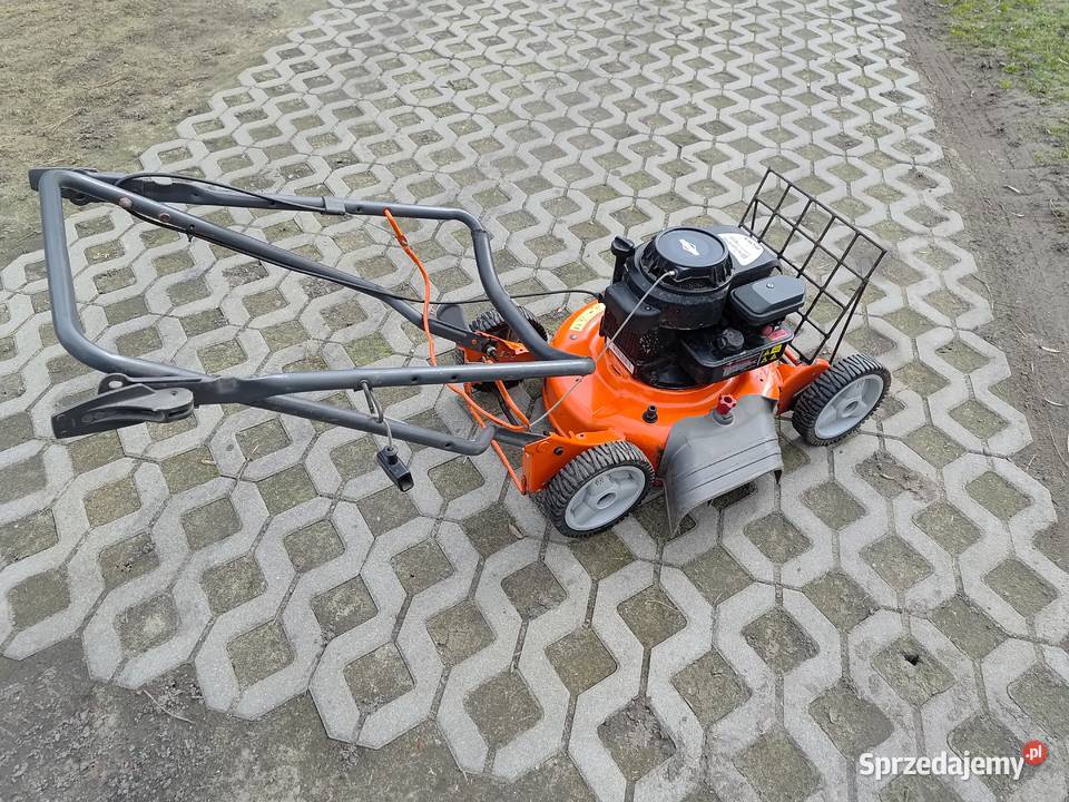 Kosiarla spalinowa husqarna Koło