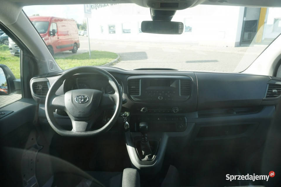 Toyota ProAce 20D4D 145 3os 31T salon fVAT 47556km Lublin
