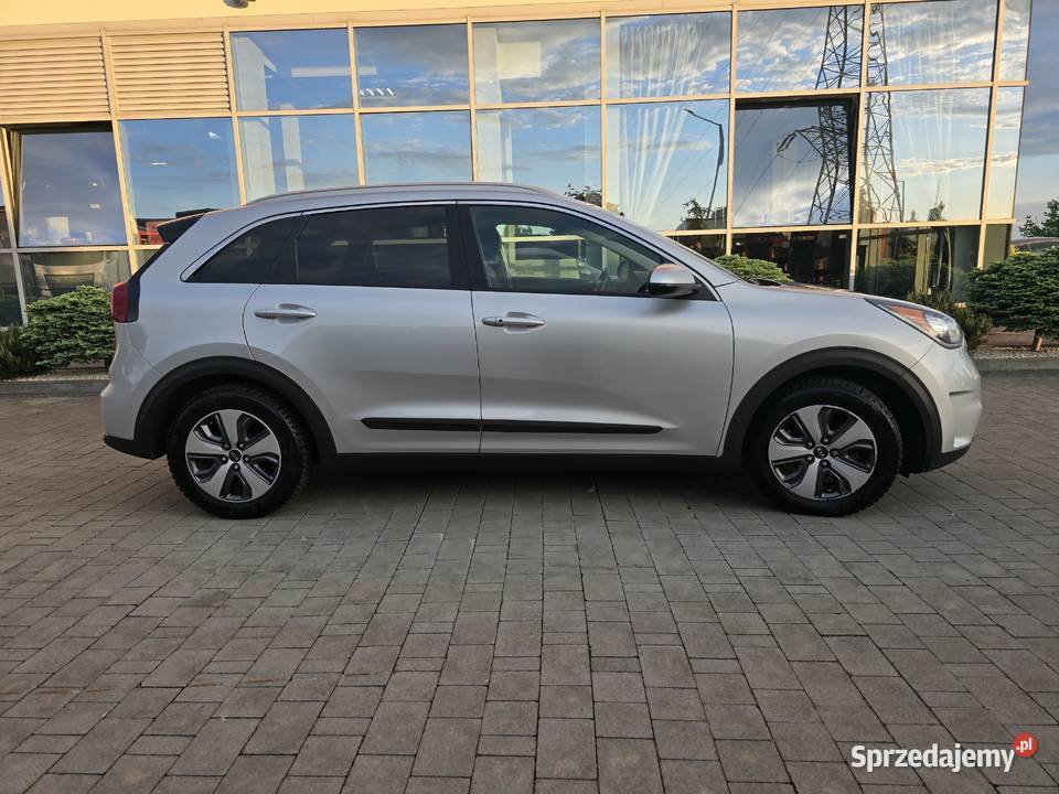 KIA Niro PlugIn 2019Bogata wersja XLOszczędna Rok produkcji 2019