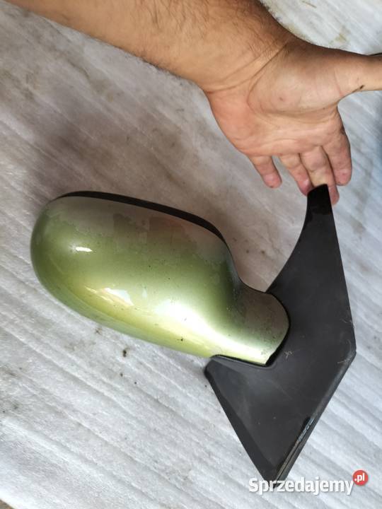 LUSTERKO PRAWE SCENIC I