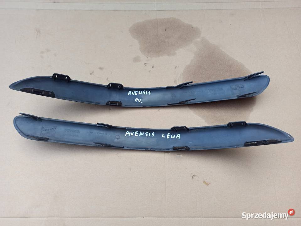 TOYOTA AVENSIS T25 LIFT 8S6 Listewka zderzaka sprzedam