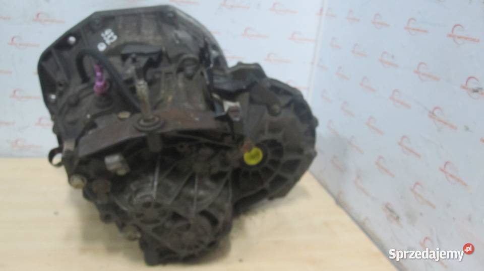 TRAFIC VIVARO 20 DCI M9R786 EURO5 skrzynia osobowe sprzedam