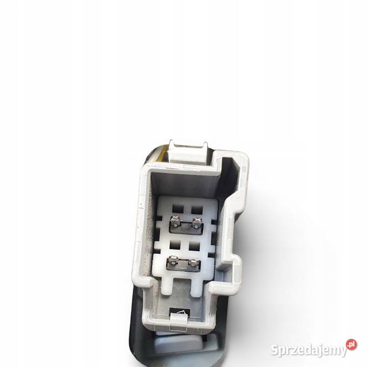 LAMPA PRAWA Volvo V70 III XC70 lift prawy tył Chełm