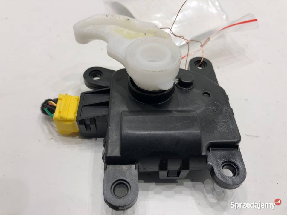 SILNIK NAGRZEWNICY HYUNDAI H400730881 KONA