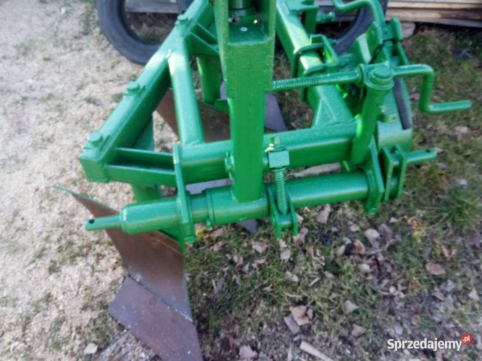 Pług 3 skibowy średni nieuszkodzony sprzedam