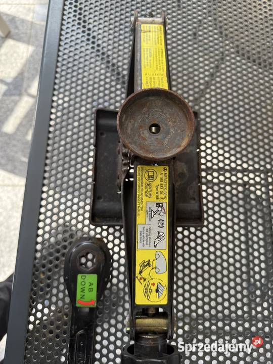 Lewarek podnośnik Mercedes W168 A1685830415 Strumiany