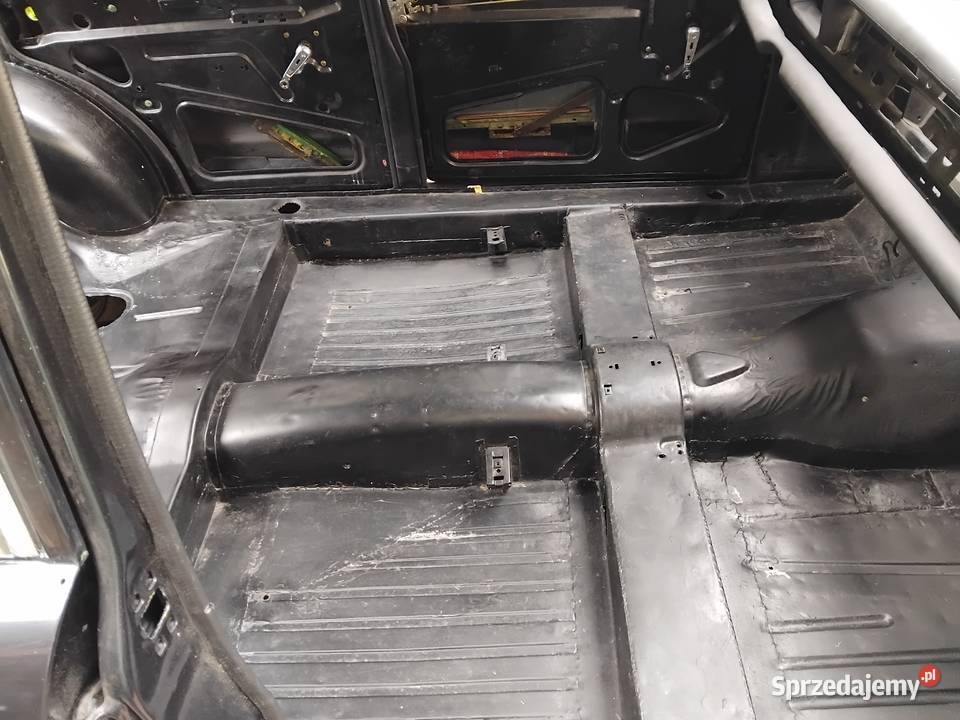 Mercedes w110 Heckflose skrzydlak diesel 20 Toruń