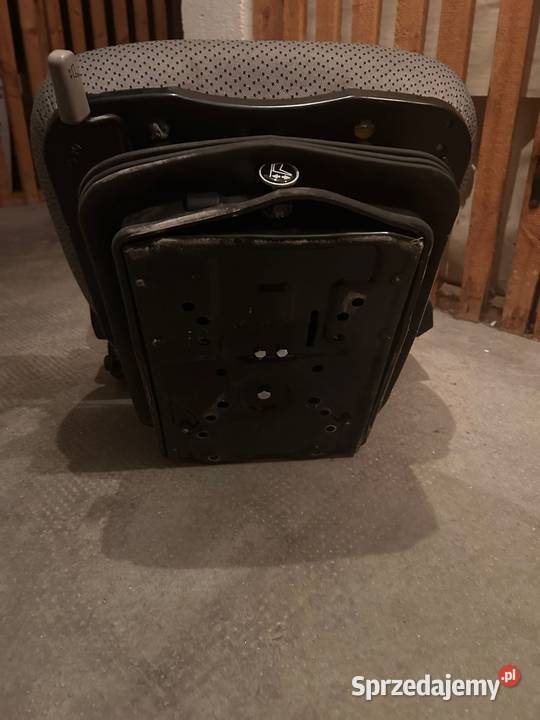 Siedzenie pneumatyczne do traktora Jordanów sprzedam