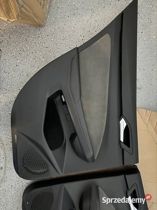 Boczki VW golf VIII HB Drzwi Kielce