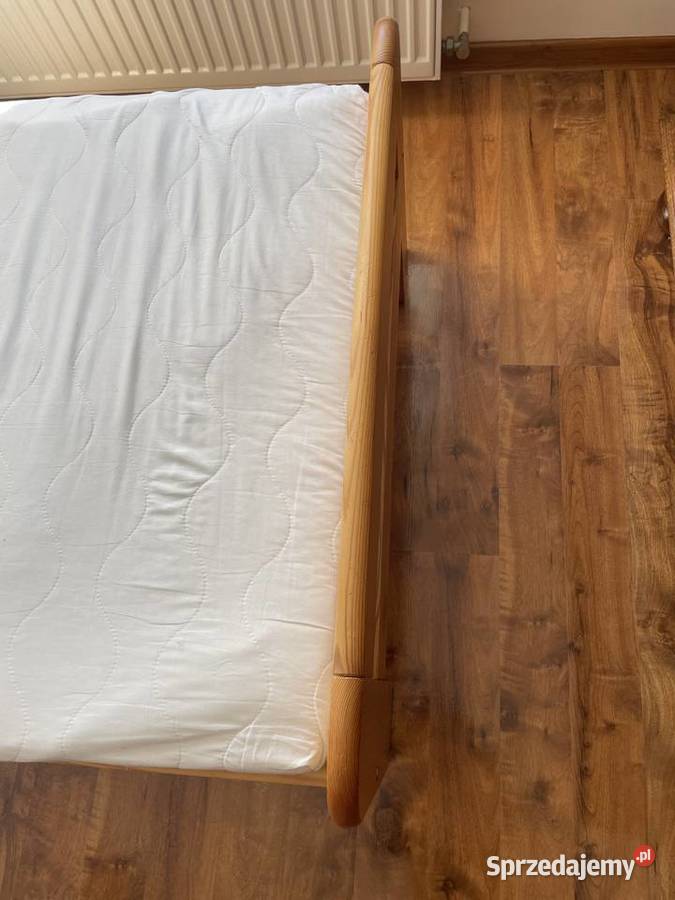 Łóżko 80x180 z materacem Ryjewo sprzedam