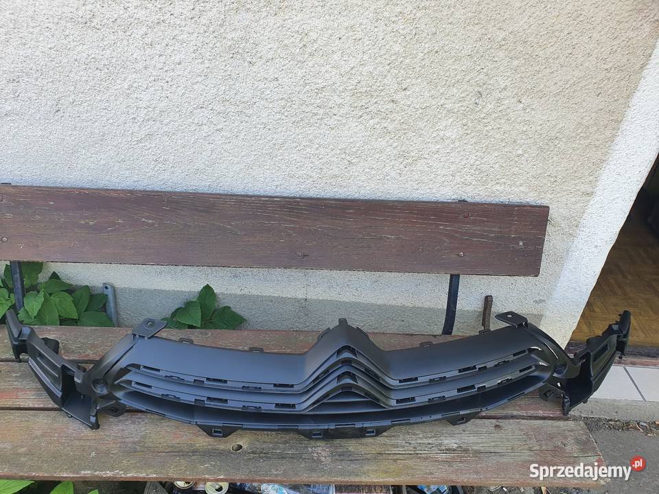 Atrapa chłodnicy grill Citroen C4 B7 20102015 Słupia