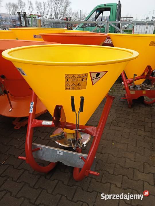 Rozsiewacz lejek do nawizów Rozsiewacze nawozów Kraśnik