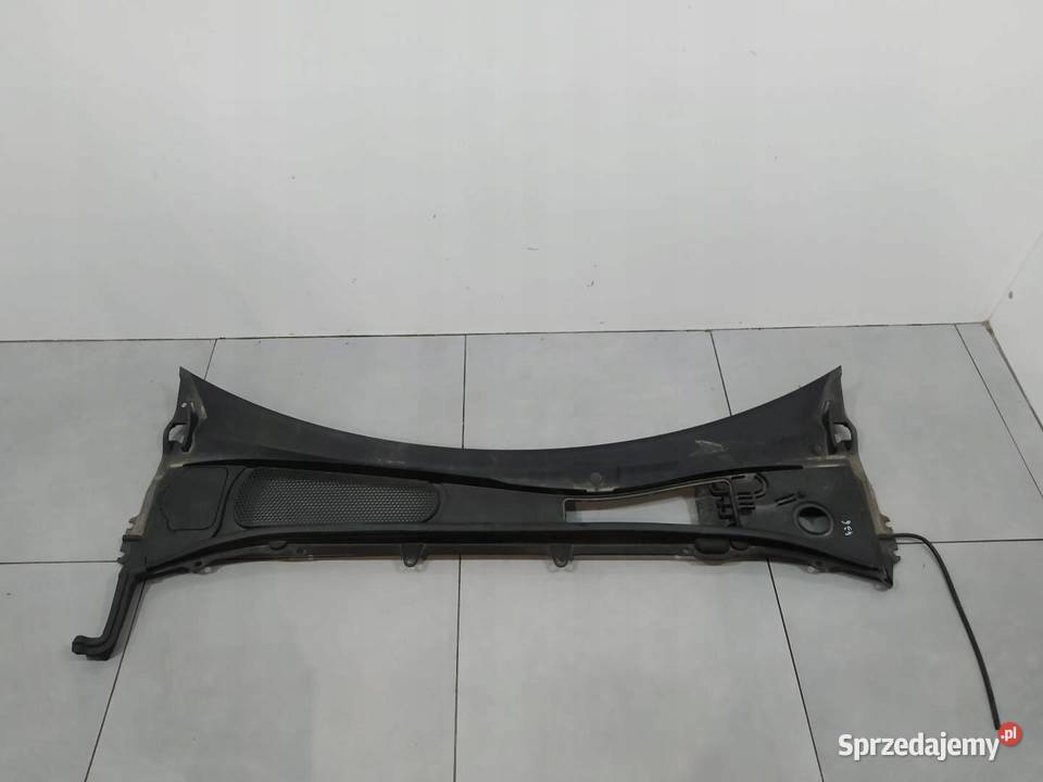 PODSZYBIE PLASTIKOWE 31479548 Volvo V60 II 2018 sprzedam