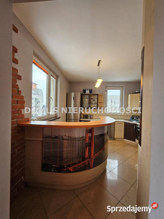 Sprzedam mieszkanie Łódź 8488m2 4 pokoje