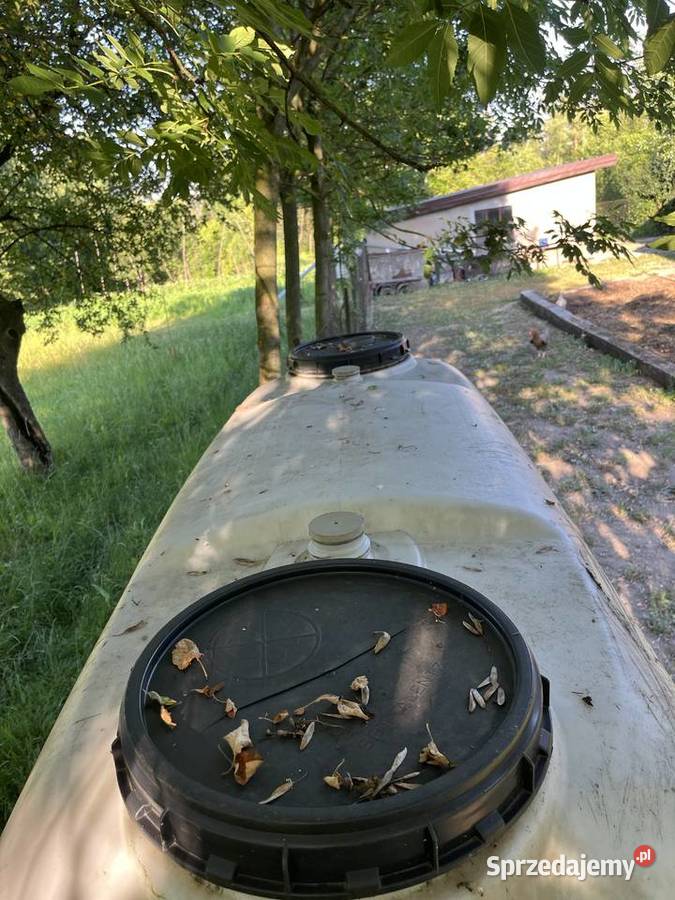 Zbiornik plastikowy 3000l małopolskie Gromnik